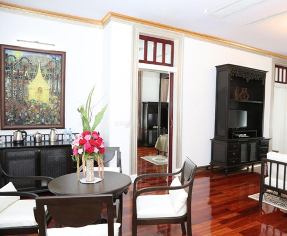 Jing Land Hotel Luang Prabang Esterno foto