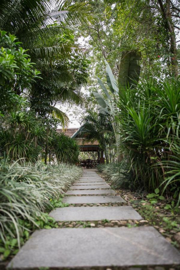 Jing Land Hotel Luang Prabang Esterno foto